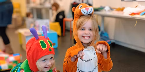 Shake, Rattle & Stroll: Wild