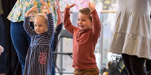 Dancing Tots