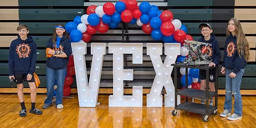 Dinner AND Robots at Groucho\u2019s Deli