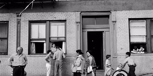 Art Dimanche \u2022 Visite guid\u00e9e de l\u2019exposition Vivian Maier - Saisir la vie partout