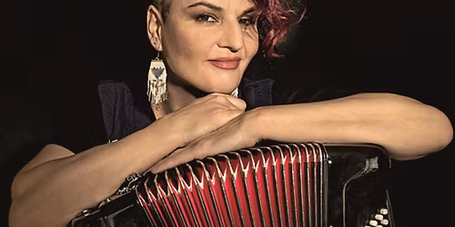 RAD\u016eZA s kapelou