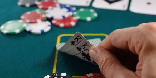 Friendly no rake $1\/2 No Limit Holdem Poker! (10 players max)