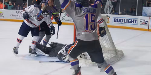 Knoxville Ice Bears at Macon Mayhem at Macon Coliseum