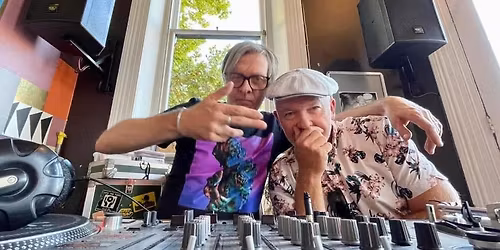 Huggy Bear Sound System Special + DJ Renato Capoccia 