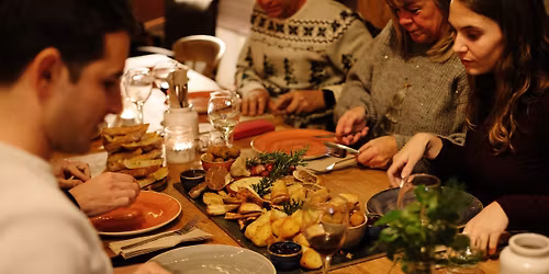 Christmas Saturday Evening Dining