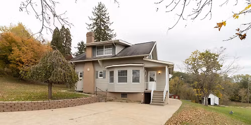 2 Bedroom with Large Shop in Fairmont