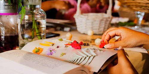 Flower Pressing workshop