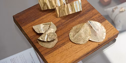 Fabriquez vos maxi boucles d'oreilles textur\u00e9es