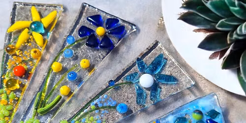 Fused Glass Plant\/ Garden stakes  \u00a340