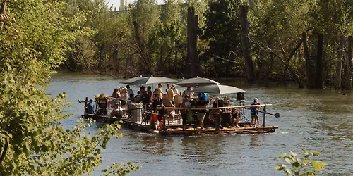 Kulinarische Flo\u00dffahrt auf der Mur mit PUR
