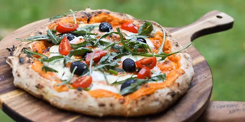 PIZZA KLUZZI & Na Sv\u011bt\u011b 