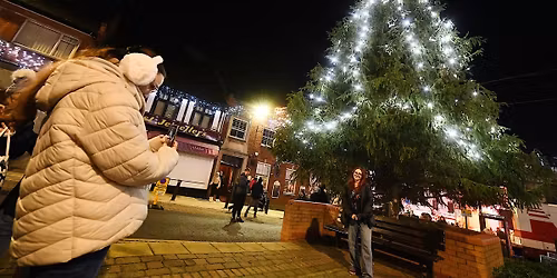  Carols around the tree