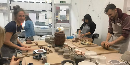 5Wk Beginners\/Intermediate Hand Building Wednesday 11th November 6.45-9pm