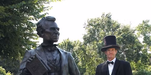 Laughing with Lincoln. Vincennes 250 event
