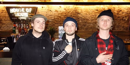 Parking The Shackletons