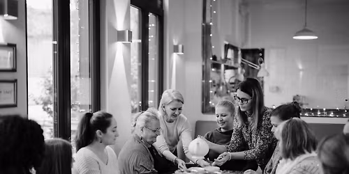 Adventi teak\u00e9sz\u00edt\u00e9s a M\u00e1r v\u00e1rtalakban, Sz\u00e9kesfeh\u00e9rv\u00e1ron