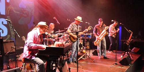 Straight Up Hogs laten zich wegen in de Waag