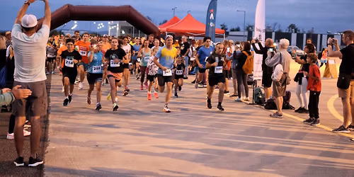 X. P\u00e9cs-Pog\u00e1ny Rep\u00fcl\u0151t\u00e9ri \u00c9jszakai F\u00e9lmaraton