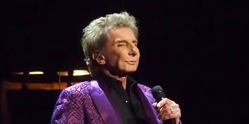 Barry Manilow At Gas South Arena