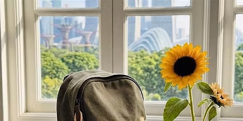 Crochet Beautiful Sunflower bag tag - Intermediate level