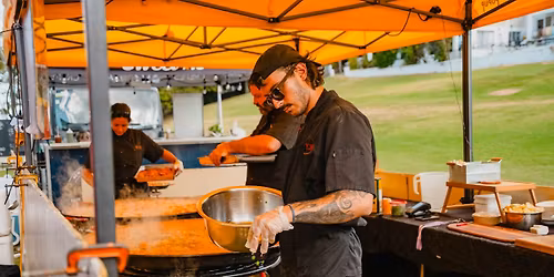 \ud83c\udf34 TAKAPUNA FOOD TRUCK NIGHT \ud83c\udf34