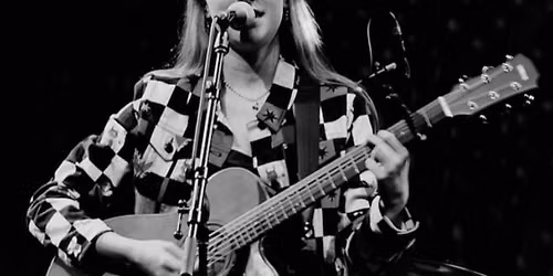 Live Music on the Rooftop with Topaz Rose - Free Event