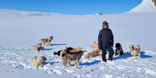 Stegt fl\u00e6sk og foredrag med politimand og drabs efterforsker Ulrik Elmkvist Eriksen \u201cDen yderste by\u201d