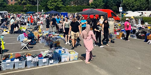 Flohmarkt EDEKA Center Struve HH-Eidelstedt
