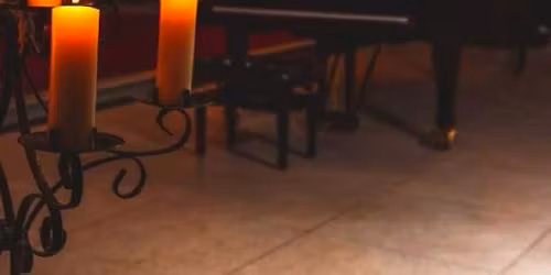Virtuoso Piano by Candlelight - feat. Flight of the Bumblebee