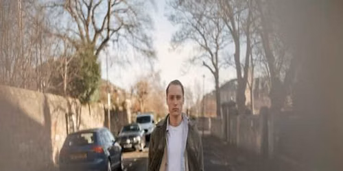 Adam Holmes