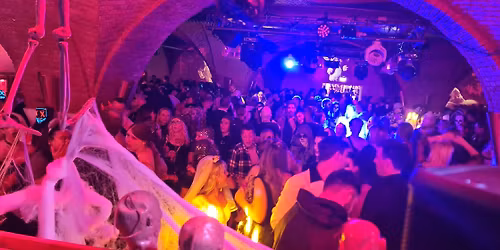 Halloweenparty - We Love The 90s Party