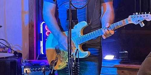 Victor Lawson @M2I at the Rockhouse Marina