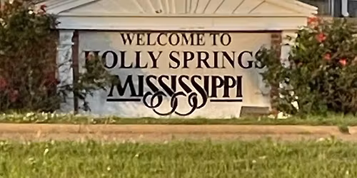 Holly Springs Christmas Parade