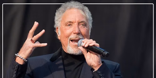 Tom Jones Live