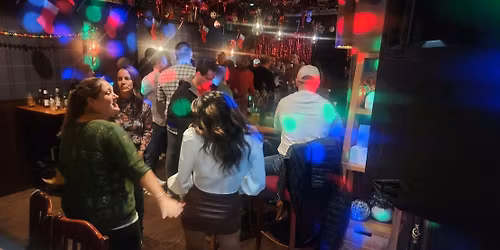 Saturday night at Stephen's on State! 