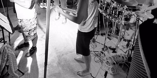 WUE\u0158EJN\u00c1 ZK\u00d3\u0160KA