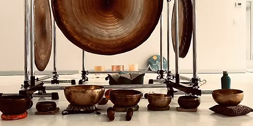 May Blue Fullmoon Soundbath