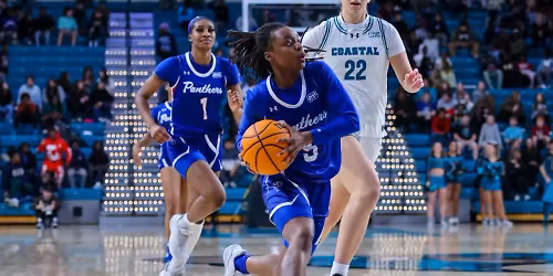 Parking Coastal Carolina Chanticleers at Georgia Southern Eagles Womens Basketball