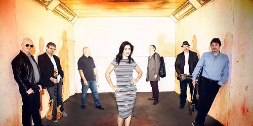 Groove Tube live at Whittlesford Summer Ball