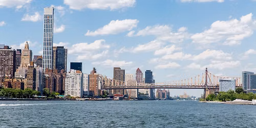 NYC Lunch, Sightseeing, DJ Cruise from WFM Flushing Queens with free parking