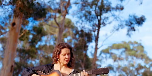 Naomi Keyte Trio and Tessa Leon - Live (Art for Takayna)
