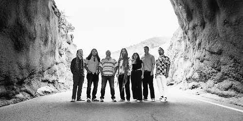 Mike Love & The Full Circle