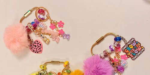 Drop in crafting: Bag or Keychain Charm