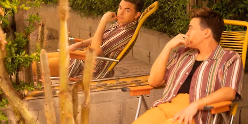 Jesse McCartney - Ages 18+