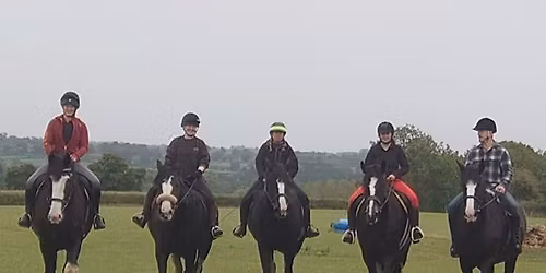 \ud83c\udfc7\ud83c\udffb Farm Ride \ud83c\udfc7\ud83c\udffb