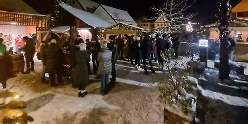 Weihnachtsmarkt im Kultur-Stadl