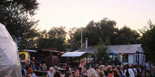 Buurtdiner met eten van de Sering 