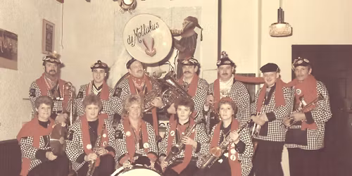 44 jaor bestaan van de M\u00f6llukus.