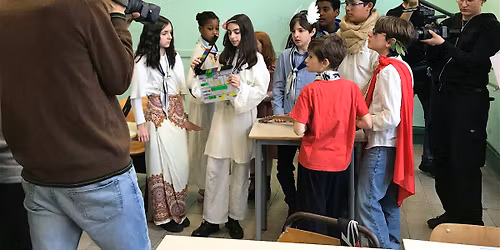 VERO O FALSO: LA MENZOGNA COME GIOCO, LA VERIT\u00c0 COME INTENZIONE