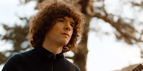 Dylan John Thomas: Matinee Acoustic Stripped Back Set